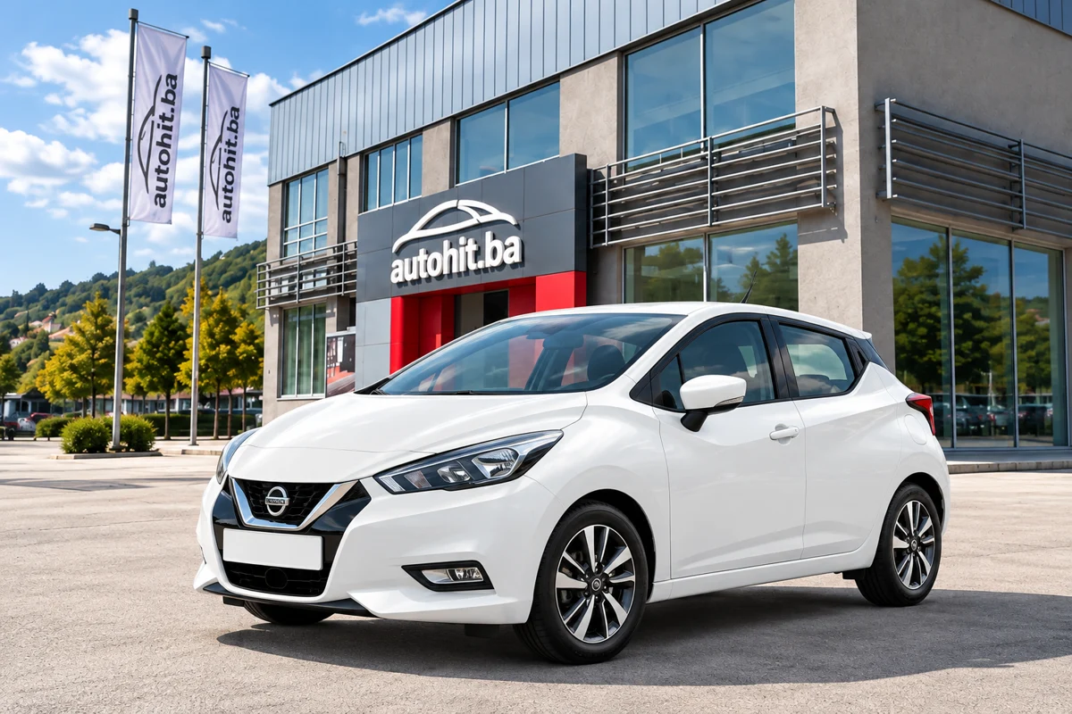 Nissan Micra ispred AutoHit objekta