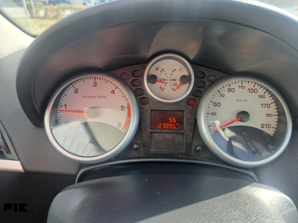Peugeot 207 — fotografija 13